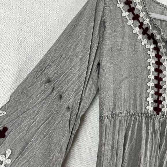 A&A Gray Peasant Blouse top Crochet Embroidered Details - Picture 5 of 9